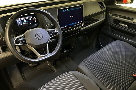 Volkswagen ID. Buzz 8 of 15