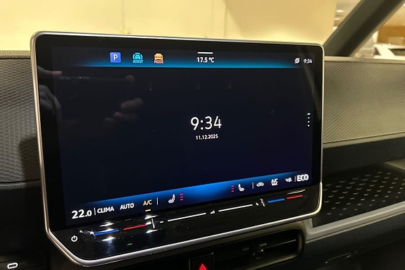 Volkswagen ID. Buzz 13 of 15