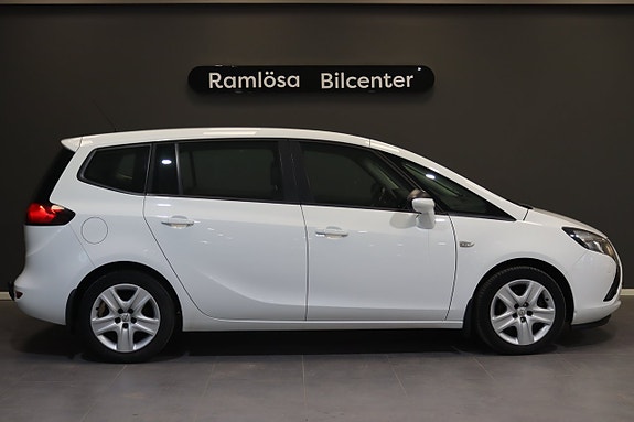 Opel Zafira Tourer 3 of 5
