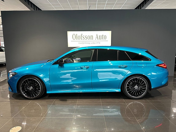 Mercedes-Benz CLA200 2 of 5