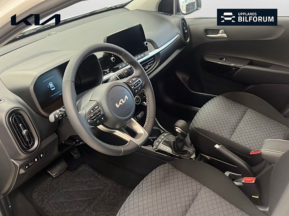 Kia Picanto 8 of 15