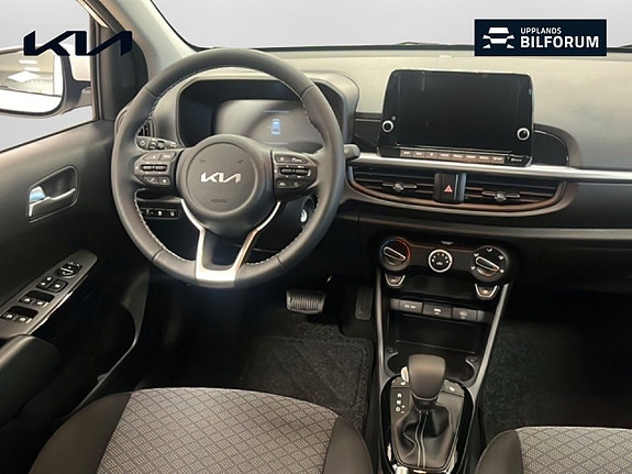 Kia Picanto 7 of 15