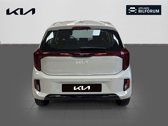 Kia Picanto 5 of 15