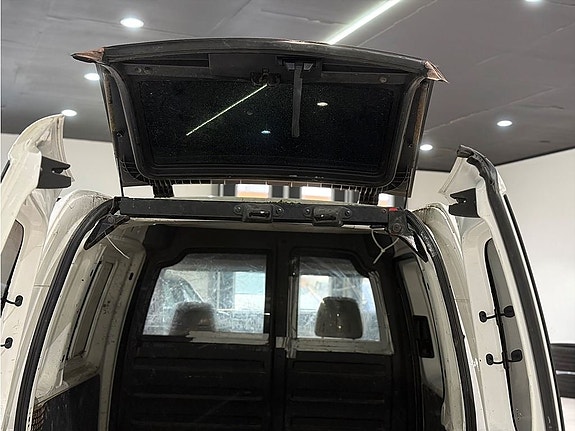 Volkswagen Caddy 10 of 10