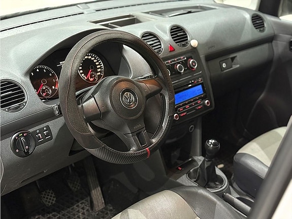 Volkswagen Caddy 6 of 10