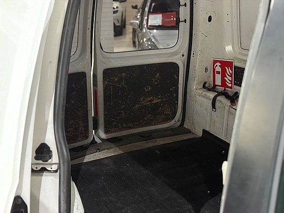 Volkswagen Caddy 9 of 10