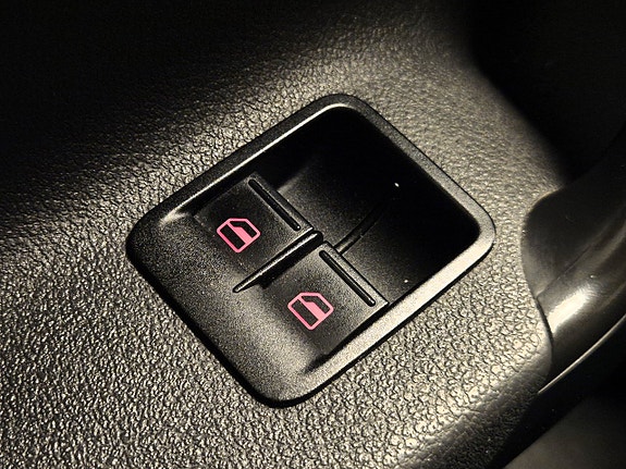 Volkswagen Caddy 12 of 22