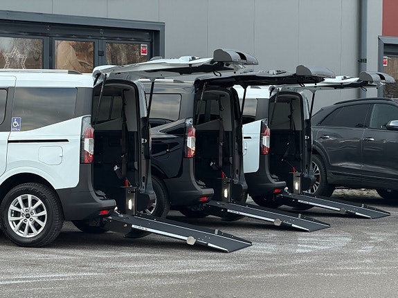 Ford Courier Tourneo 5 of 5