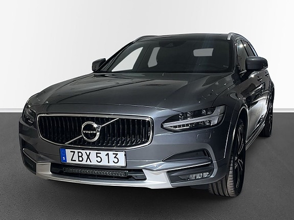 Volvo V90 Cross Country