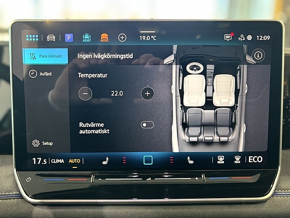 Volkswagen Tiguan 18 of 24