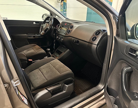 Volkswagen Golf I 11 of 19
