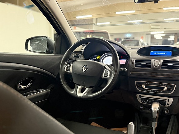 Renault Megane III 10 of 12