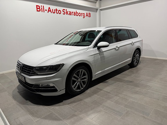 Volkswagen Passat 2 of 5