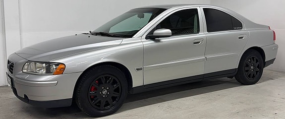 Volvo s60 facelift *JULKLIPP* nybyggd-nybesiktad-FRI HEMLEV.