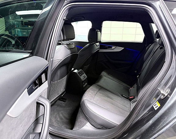 Audi A4 22 of 24