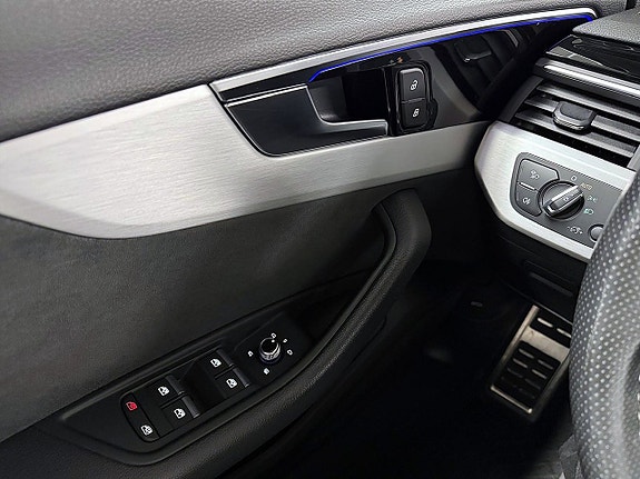 Audi A4 10 of 24