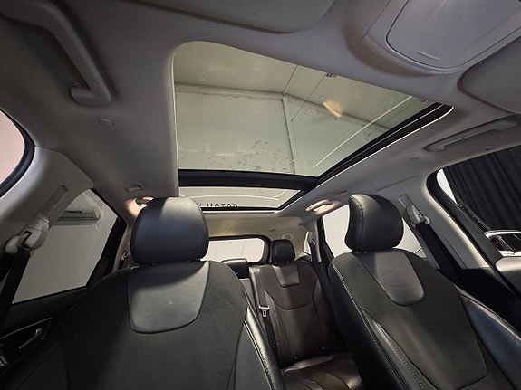 Ford Edge 11 of 22