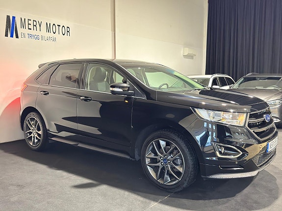 Ford Edge 2 of 5
