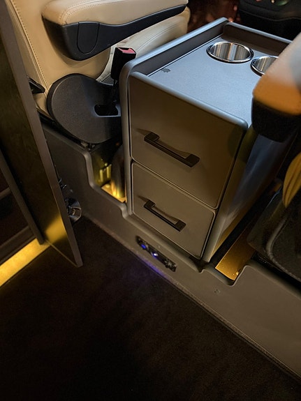 Mercedes-Benz Sprinter 317 18 of 24