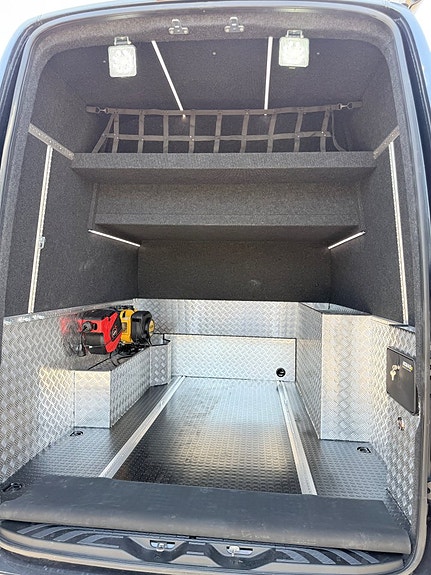 Mercedes-Benz Sprinter 317 10 of 24