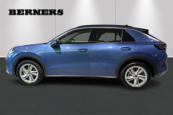 Volkswagen T-Roc 2 of 5