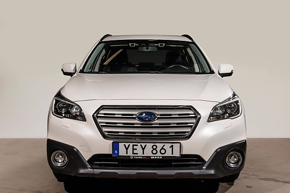 Subaru Outback 3 of 5