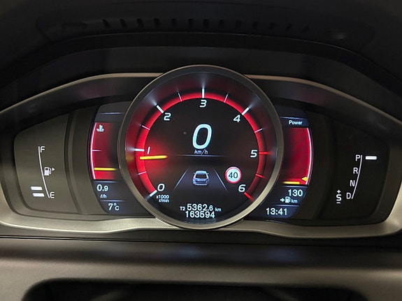 Volvo XC60 16 of 26