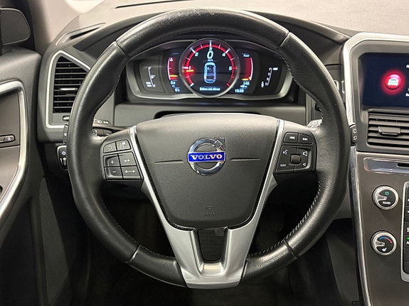 Volvo XC60 15 of 26