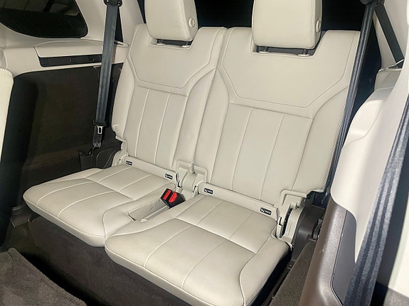 Land Rover Discovery 11 of 23