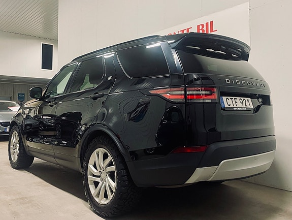 Land Rover Discovery 3 of 5