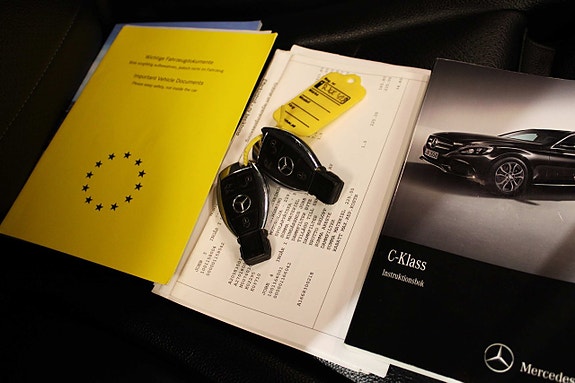 Mercedes-Benz C180 27 of 27