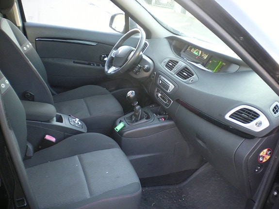 Renault Scenic III 7 of 11
