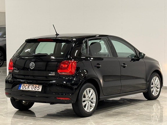 Volkswagen Polo 5 of 5