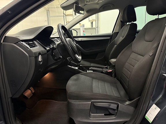 Skoda Octavia 4 of 25