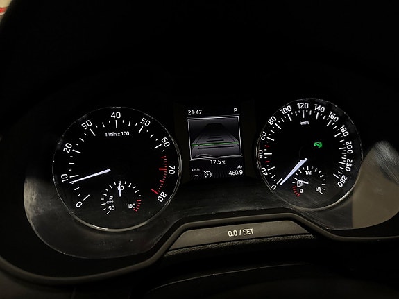 Skoda Octavia 3 of 25