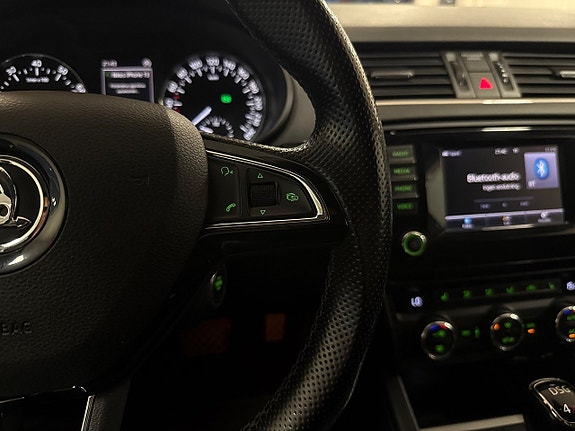 Skoda Octavia 15 of 25