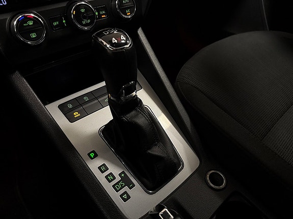 Skoda Octavia 13 of 25