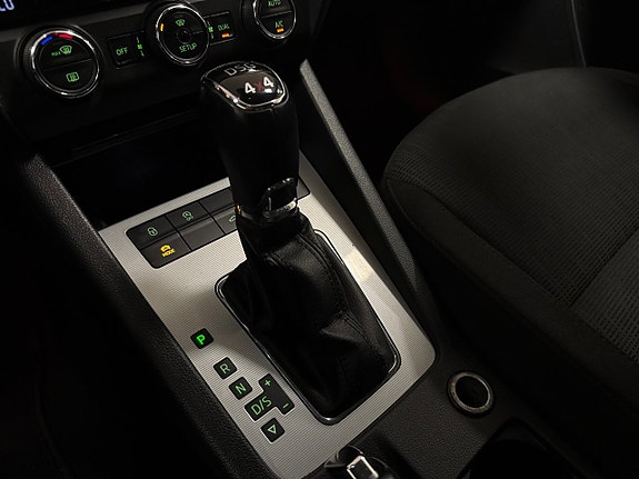 Skoda Octavia 18 of 25