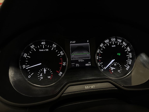 Skoda Octavia 17 of 25