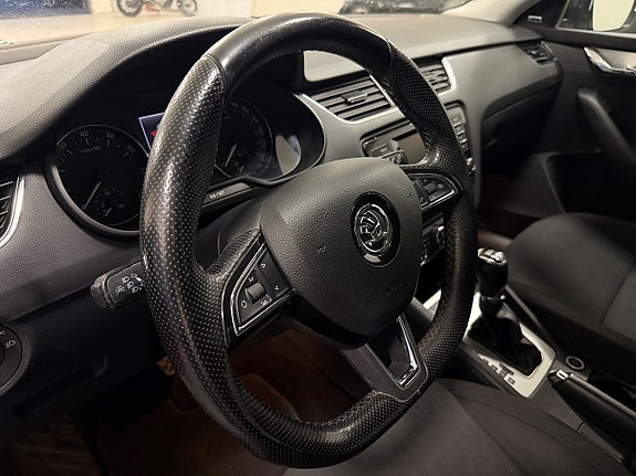 Skoda Octavia 5 of 25