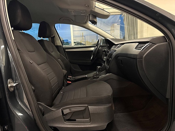 Skoda Octavia 6 of 25