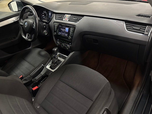 Skoda Octavia 7 of 25