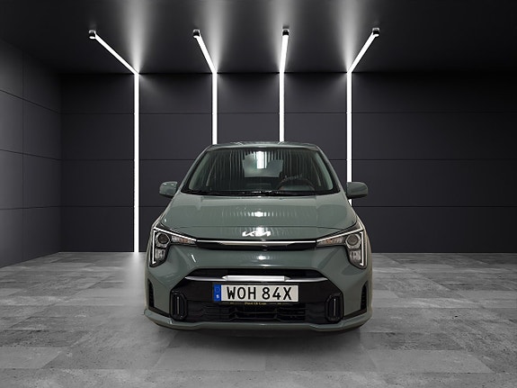 Kia Picanto 2 of 5