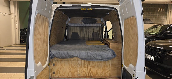 Ford Transit Connect 8 of 22