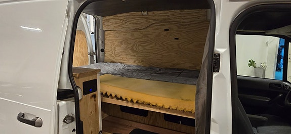 Ford Transit Connect 9 of 22