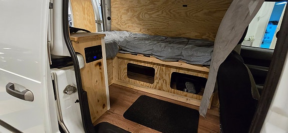 Ford Transit Connect 6 of 22