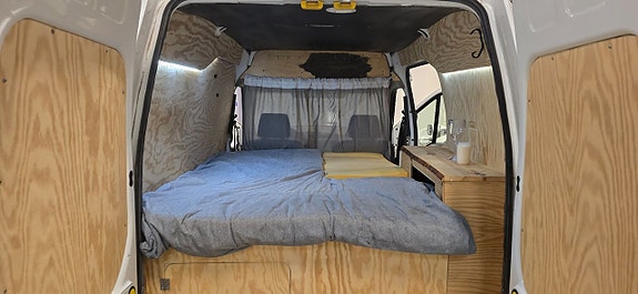 Ford Transit Connect 12 of 22