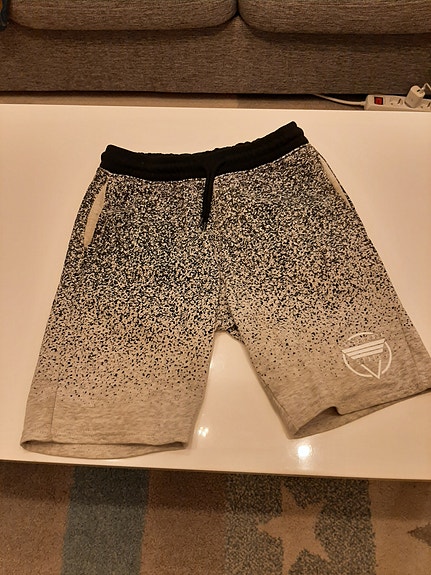 Product image 16 of 44
