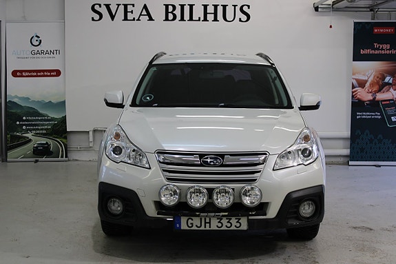 Subaru Outback 2 of 14