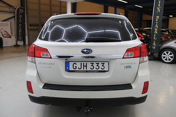 Subaru Outback 5 of 5